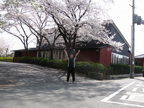 京都大学セミナーハウス前